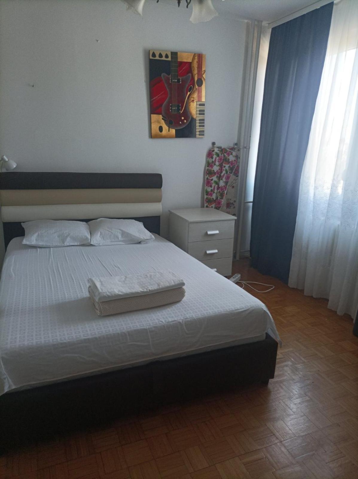 Bliri Bliri Apartment Белград Екстериор снимка